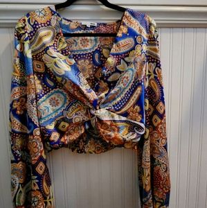 Faahion Nova floral crop top. Size large.